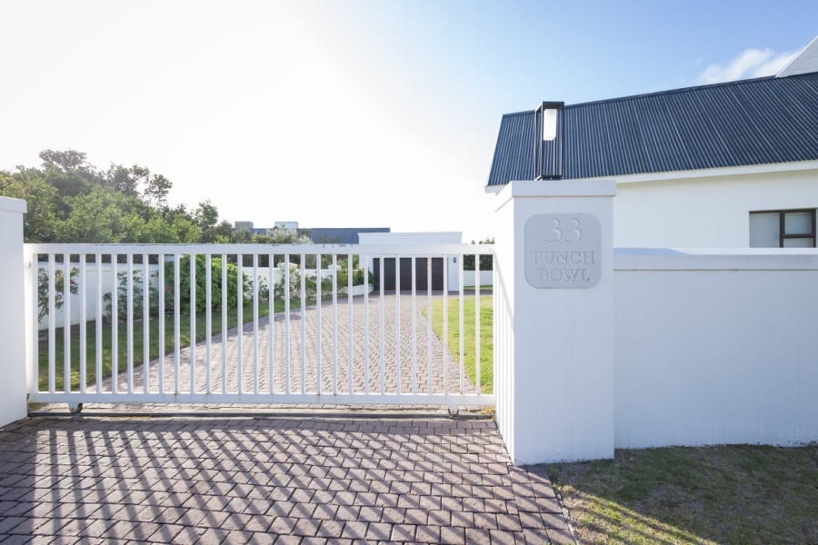 4 Bedroom Property for Sale in St Francis Links Eastern Cape